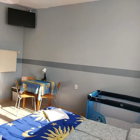 Hostel Osrodek Wczasowo - Kolonijny Sloneczko Leba Exterior foto