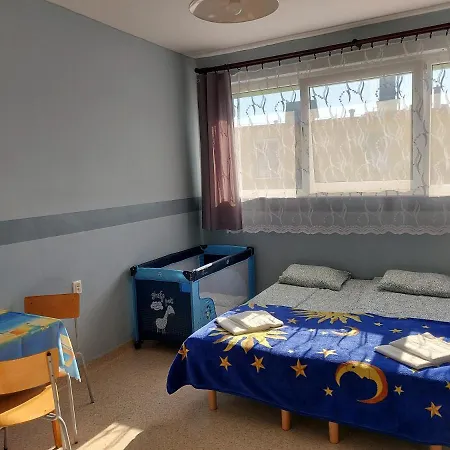 Hostel Osrodek Wczasowo - Kolonijny Sloneczko Leba Exterior foto